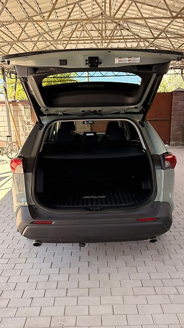 lync co: Toyota RAV4: 2022 г., Автомат, Бензин, Кроссовер — 5