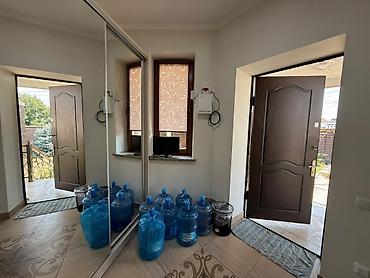 Продажа коттеджей и домов: Район Ташрабат Матросова/Медерова 3 уровневый особняк 📍 р-н — 18