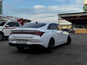 d 4d: Hyundai Avante: 2020 г., 1.6 л, Автомат, Гибрид, Хэтчбэк — 2