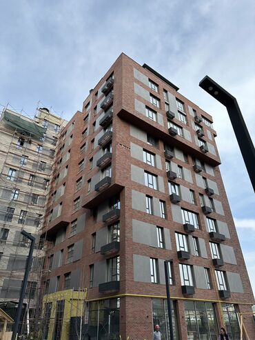 бишкек ищу квартиру: 4 комнаты, 142 м², Элитка, 3 этаж, ПСО (под самоотделку)