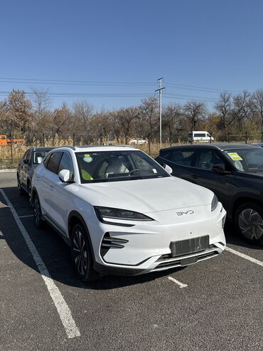 самые дешёвые авто: Byd song plus 605km
белый на белом
год:2024
полностью электро!