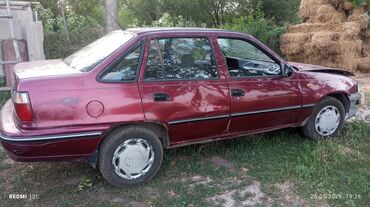 Daewoo: Daewoo Nexia: 2006 г., 1.6 л, Механика, Бензин, Седан
