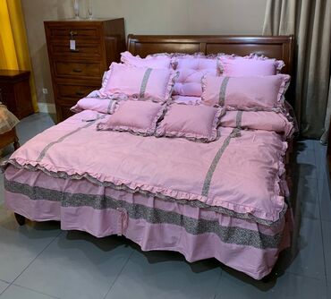 постельное белье пододеяльники: Постельное белье, хлопковое для кровати шириной 180 см, состоит из