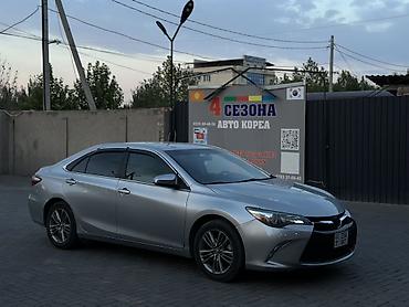 jac s7: Toyota Camry: 2017 г., 2.5 л, Автомат, Бензин, Седан — 2