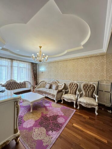 продаю в связи с переездом: 3 комнаты, Агентство недвижимости, Без подселения, С мебелью полностью