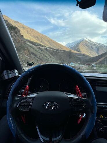 руль на приору: Hyundai Avante: 2018 г., 1.6 л, Автомат, Бензин, Седан