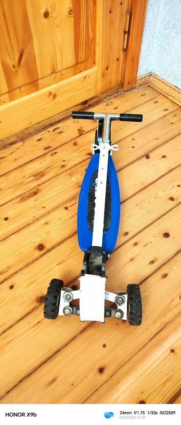 Samokatlar: Sukter Hər Yeri Metal
Təkəri Paçenik 13Yaşadək Sürə Bilər — 5