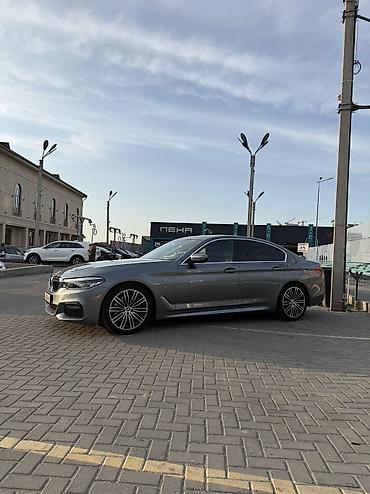 полка бмв: BMW 5 series: 2019 г., Бензин — 8