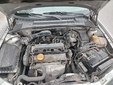 opel omega b: Opel Vectra: 1.8 l | 2000 il 2 km Sedan — 9