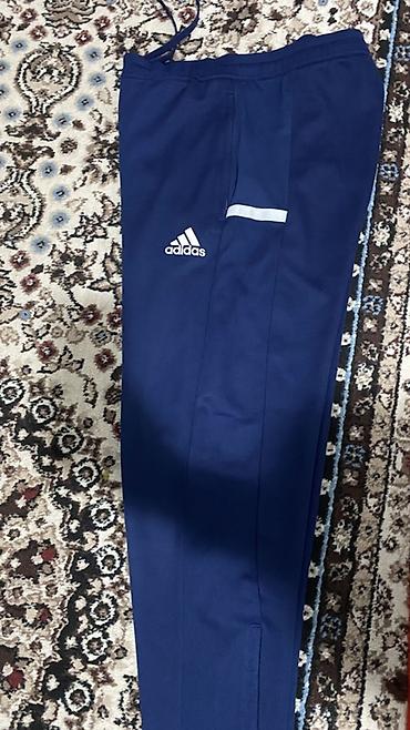 Жеке буюмдар: Спортивные брюки Adidas, темно-синие. - Прямой зауженный крой. - — 1