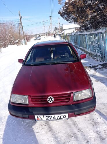 фолськсваген венто: Volkswagen Vento: 1996 г., 1.8 л, Механика, Бензин, Седан