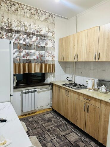 квартира джал мкр: 2 бөлмө, 50 кв. м, 105-серия, 3 кабат, Косметикалык ремонт