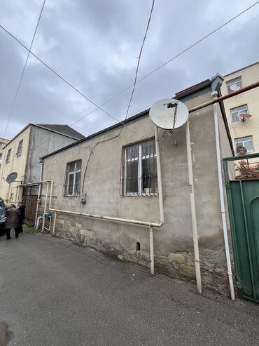 Həyət evləri və villaların satışı: Ev alinan kirayede olub ona görədə temir etmemisik alan adam öz — 1