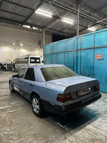 купить мерседес спринтер в европе: Mercedes-Benz W124: 1992 г., 3 л, Автоматтык, Дизель, Седан