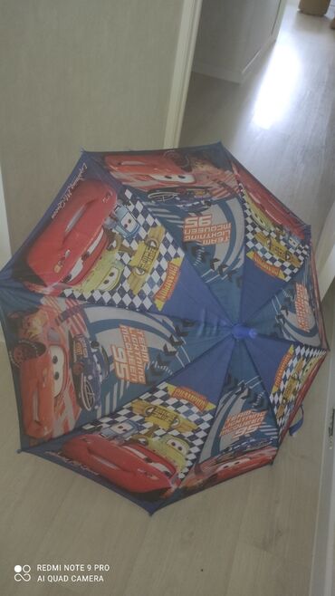 садовый зонт: Продаю детский зонт б/у