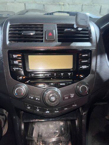 Honda: Honda Accord: 2004 г., 2 л, Автомат, Бензин, Седан — 7