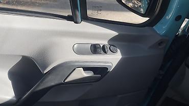 спринтер 313: Mercedes-Benz Sprinter 318 CDI 3.0 грузовой фургон (длинная база — 6