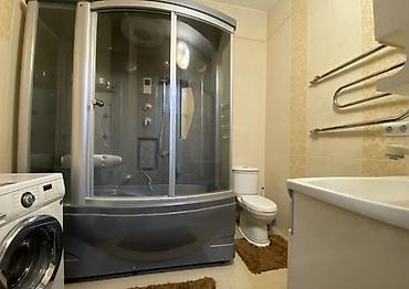 Долгосрочная аренда квартир: Сдаётся 3к кВ с ремонтом и с мебелью . Район Ак-Кеме (старый — 11