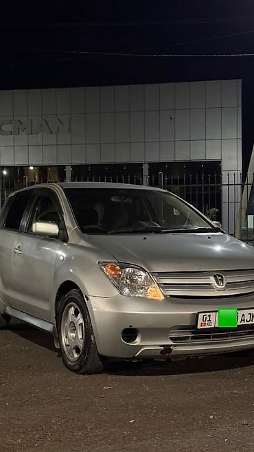вmw 34: Toyota Ist: 2003 г., 1.3 л, Автомат, Бензин — 3
