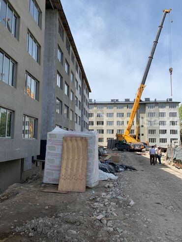 пол дома в бишкеке: 1 комната, 45 м², Элитка, 3 этаж, ПСО (под самоотделку)