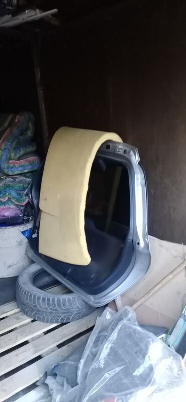 Крышки багажника и комплектующие: Крышка багажника Honda, 2002 г., Б/у, Оригинал