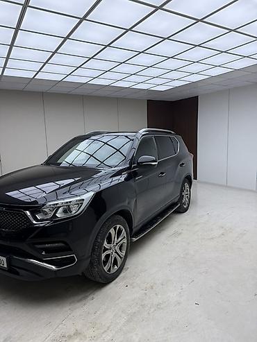 мир света: Ssangyong Rexton: 2018 г., 2.2 л, Автомат, Дизель, Внедорожник — 4