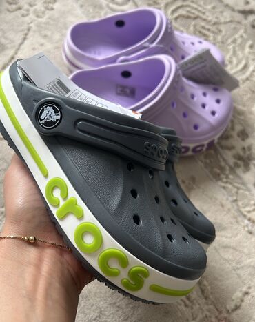 зимный обувь: Crocs 🐊 Кроксы!!! Вьетнам 🇻🇳 Детские в фиолетовом и в серо-зеленом