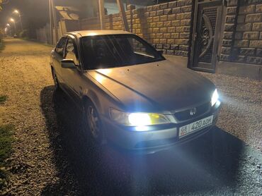 спойлер на аккорд: Honda Accord: 2000 г., 1.8 л, Автомат, Бензин, Седан