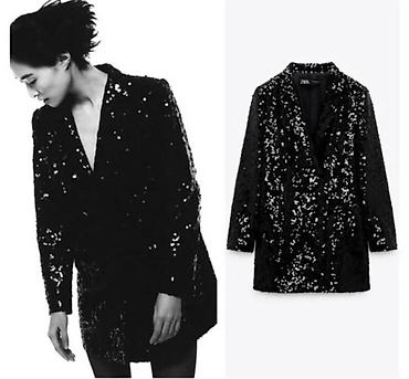 Продаю пиджак платье от Zara,размер S-M
В идеальном состоянии