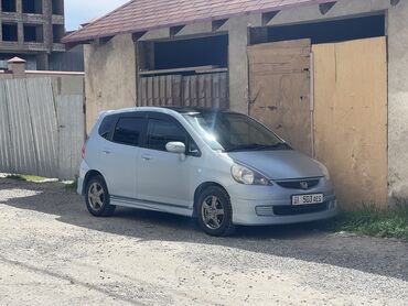 Honda: Honda Fit: 2004 г., 1.5 л, Вариатор, Бензин, Купе