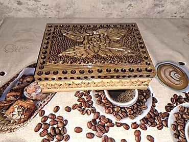 Sandıqlar: Taxta oymalı dekorativ qutu - Material: bərk ağac - Üst hissə: əl — 3