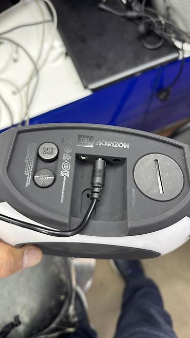 pokox3 pro: JBL- FM радио с ночником и usb . aux б/у в хорошем состоянии — 5