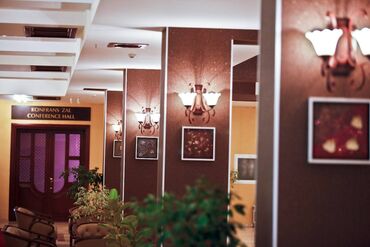 Kommersiya daşınmaz əmlakının satışı: Badamdar qəsəbəsi ərazisində 4 ulduzlu 5 mərtəbəli hotel satılır — 17