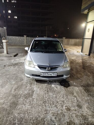 Honda: Honda Fit Aria: 2005 г., 1.5 л, Вариатор, Бензин, Седан