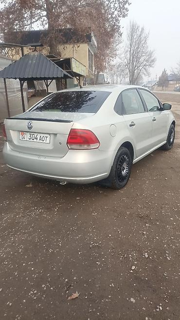 Volkswagen: Volkswagen Polo: 2010 г., 1.6 л, Механика, Бензин, Седан — 5