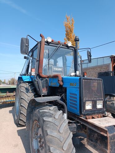 Тракторы МТЗ (Беларус): Модель: 892, Б/у, 2016 г., С пресс-подборщиком — 3