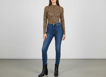 Women`s body, size S