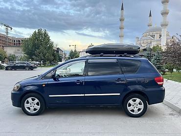 тойото ипсум: Toyota Avensis Verso: 2001 г., 2 л, Механика, Бензин, Минивэн — 7