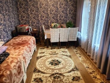 Həyət evləri və villaların satışı: 3 otaqlı, 272 kv. m, Kredit yoxdur, Orta təmir — 8