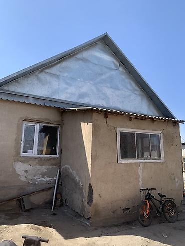 Продажа коттеджей и домов: Продаётся жилой дом с приусадебным участком. Дом находится в центре at lalafo.kg — 2 Продажа коттеджей и домов: Продаётся жилой дом с приусадебным участком. Дом находится в центре — 2