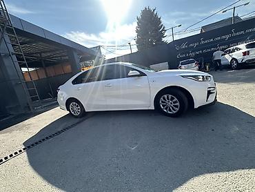 кия рио 2022: Kia Rio: 2021 г., 1.6 л, Автомат, Бензин, Седан — 1
