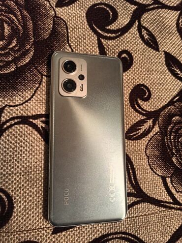 Poco: Poco X4 GT, Б/у, 256 ГБ, цвет - Серебристый, 2 SIM