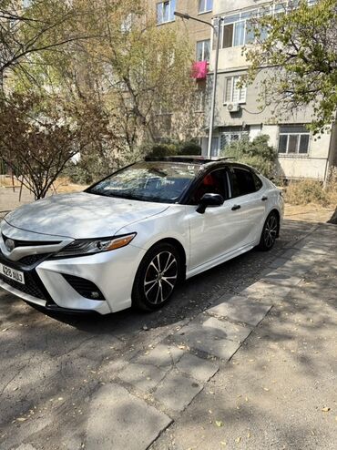 Toyota: Toyota Camry: 2019 г., 2.5 л, Автомат, Бензин, Седан