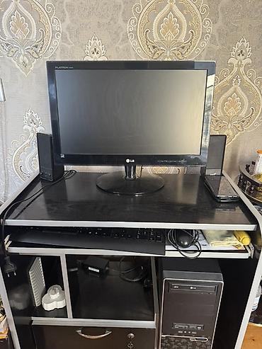 Masaüstü kompüter komplekti - Monitor: LG Flatron LCD, geniş ekran