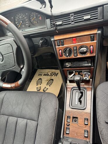 Mercedes-Benz: Mercedes-Benz W124: 1994 г., 3.2 л, Автомат, Бензин, Седан — 6