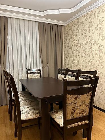 Qonaq otağı üçün, İşlənmiş, Dördbucaq masa, 6 stul lalafo.az -da Qonaq otağı üçün, İşlənmiş, Dördbucaq masa, 6 stul