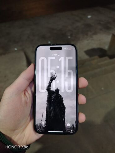 Apple iPhone: IPhone 15, 128 GB, Black Titanium, Face ID — 7