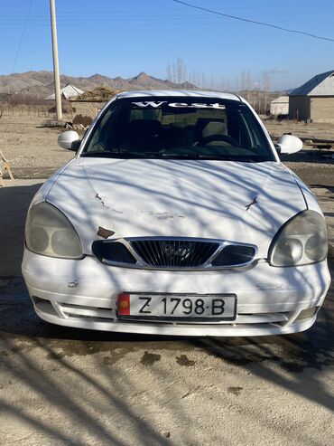 баткен сапок: Daewoo Nubira: 1999 г., 1.5 л, Механика, Бензин, Седан