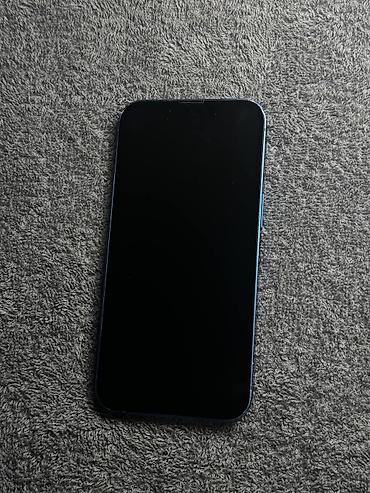 телевизор ч б: IPhone 13 mini, Б/у, 128 ГБ, Синий, Кабель, 100 % — 1