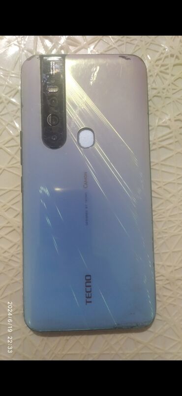 прозрачный телефон: Tecno Camon 15 Premier, Б/у, 64 ГБ, цвет - Голубой, 2 SIM